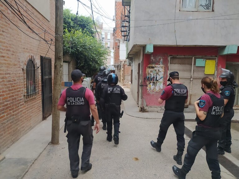 POLICIA CHACARITA